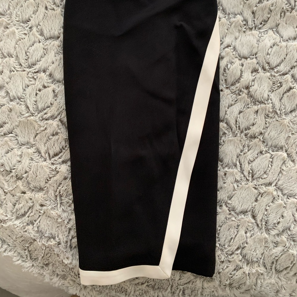 J. Crew Black Pencil skirt size 0